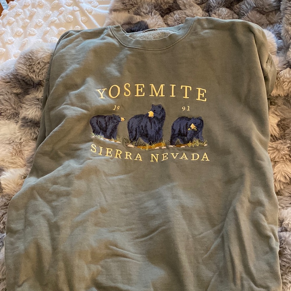 brandy melville graphic sweatshirt